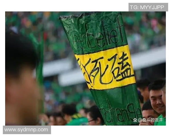 足球明星装饰挂布点亮你的家居空间彰显运动激情与个性魅力